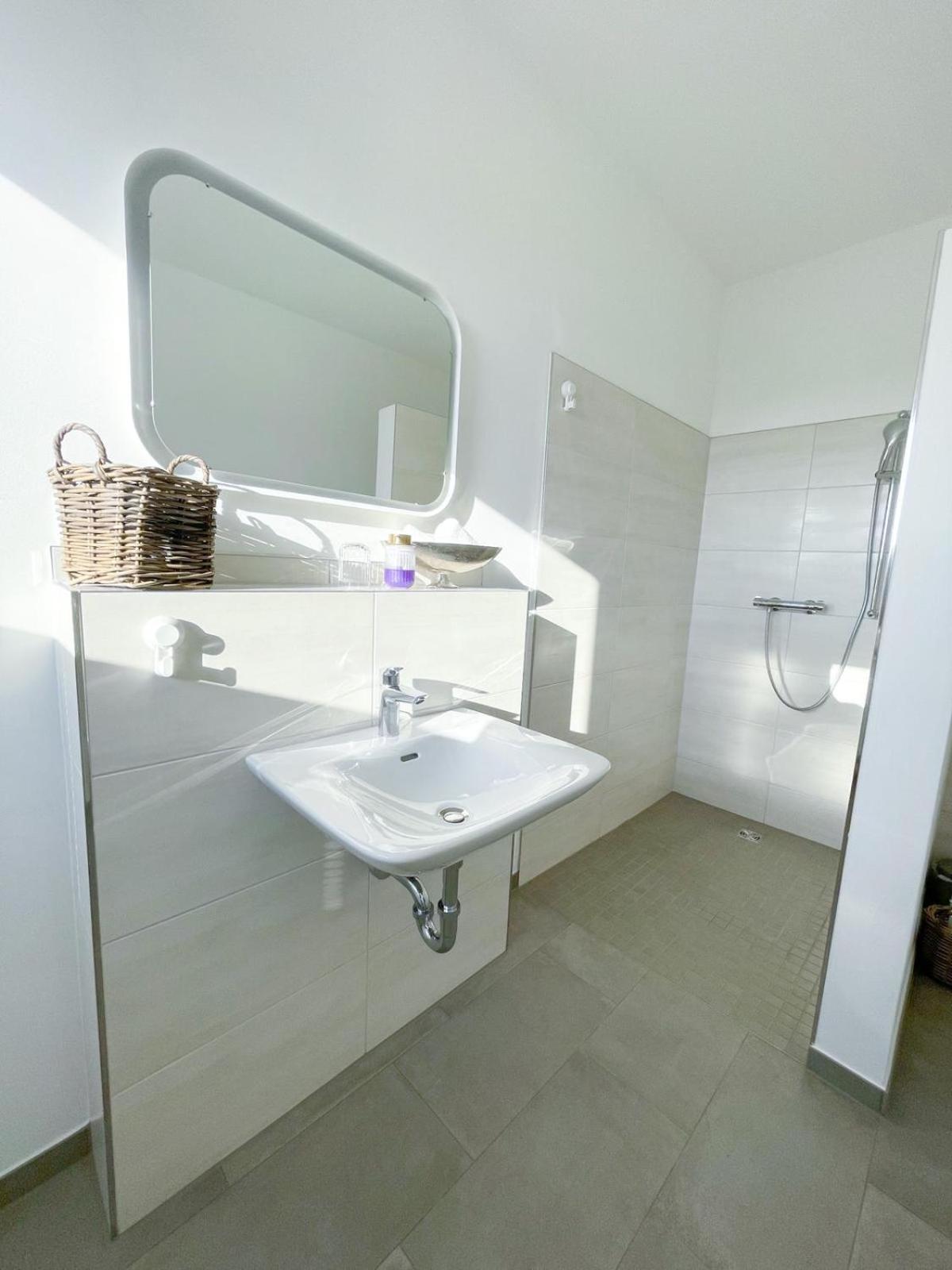 Apartment Ferienzimmer Auf Dem Hof Postma *